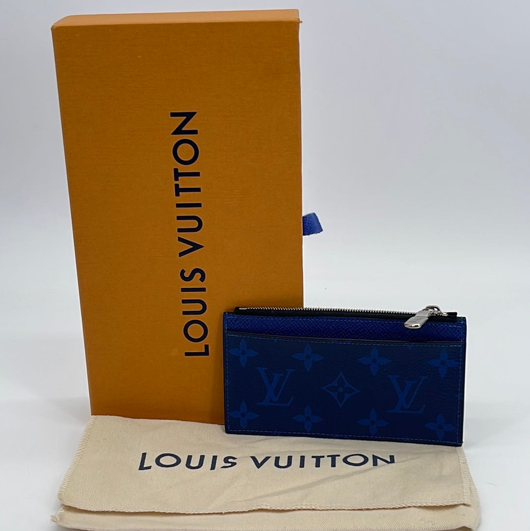 Louis Vuitton Coin Card holder Light blue Cloth ref.811378 - Joli Closet