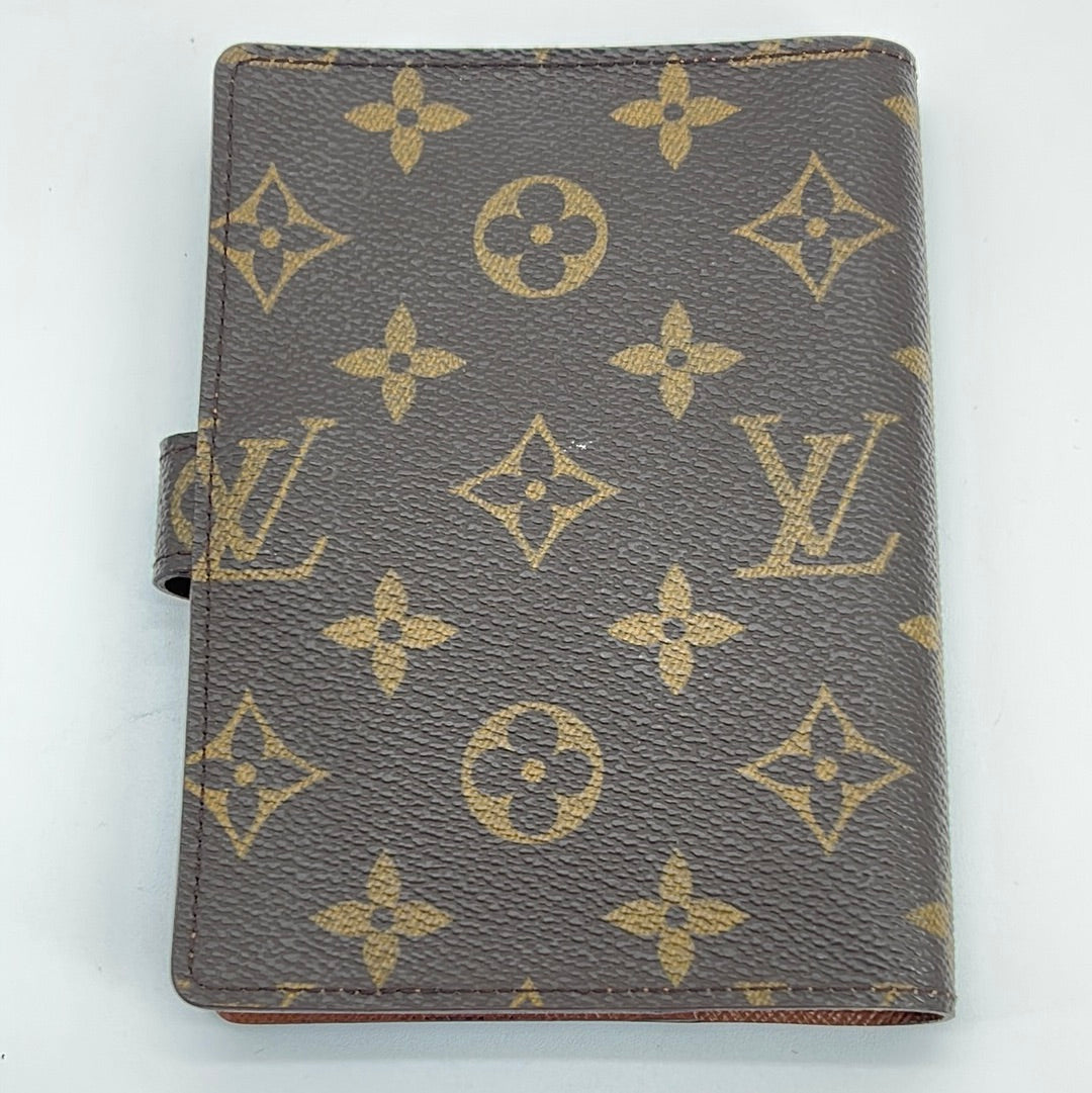 Louis Vuitton 2018 pre-owned Agenda Cover PM My LV Heritage - Farfetch