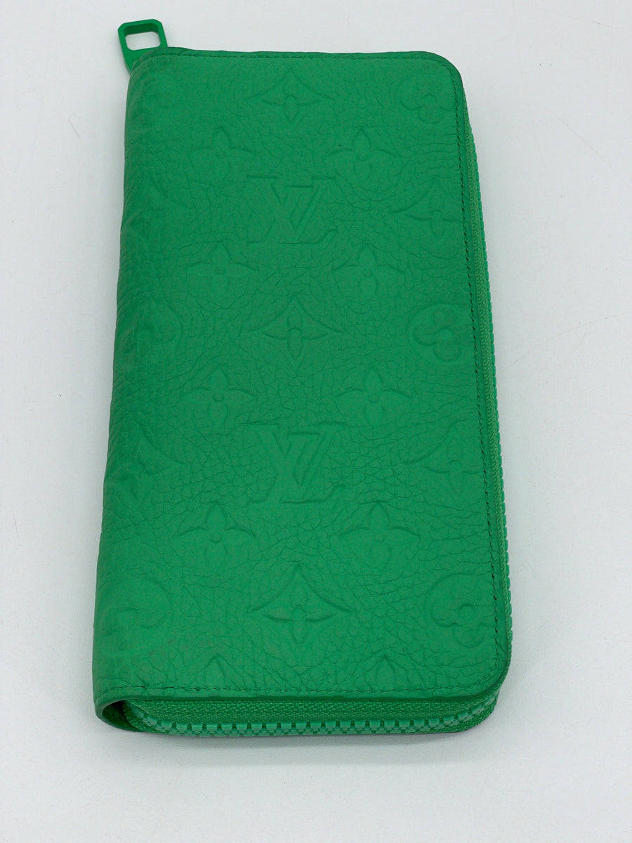 Preloved Louis Vuitton Green Empreinte Vertical Zippy Wallet