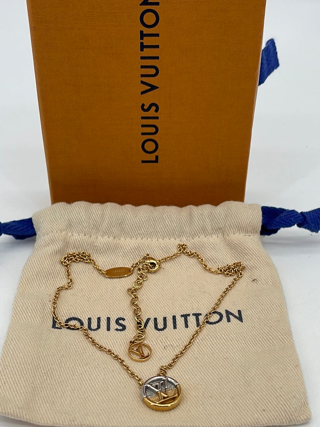 PRELOVED Louis Vuitton L to V Gold and Silver Necklace VA0230 043024 H
