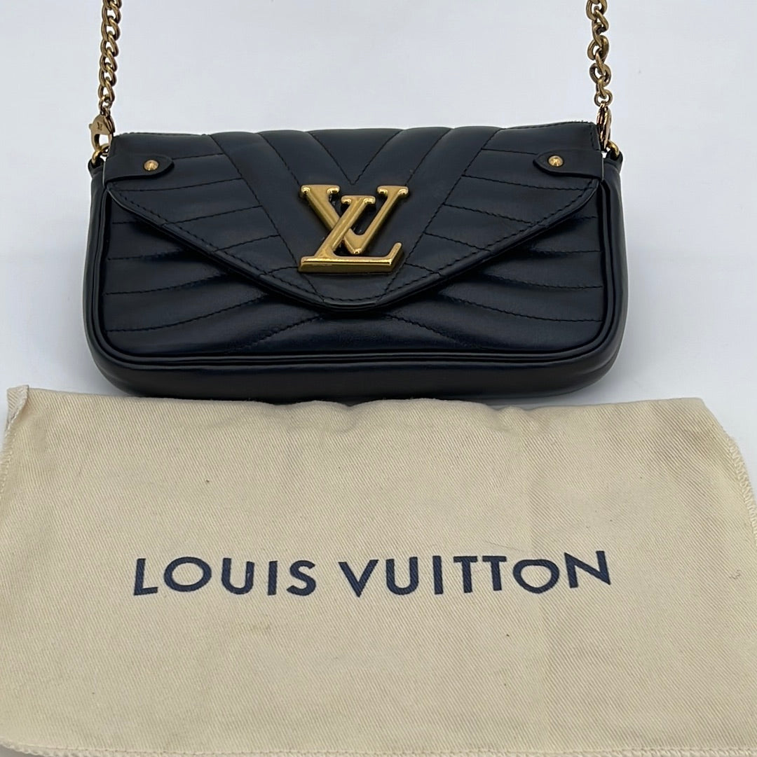 Preloved Louis Vuitton Black Quilted Leather New Wave Chain Bag CQ7XRQV 100223