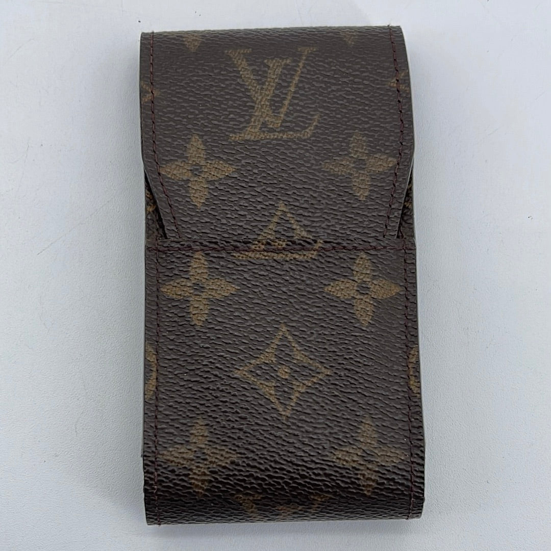 Preloved Louis Vuitton Monogram Tobacco Case CT1000 100223