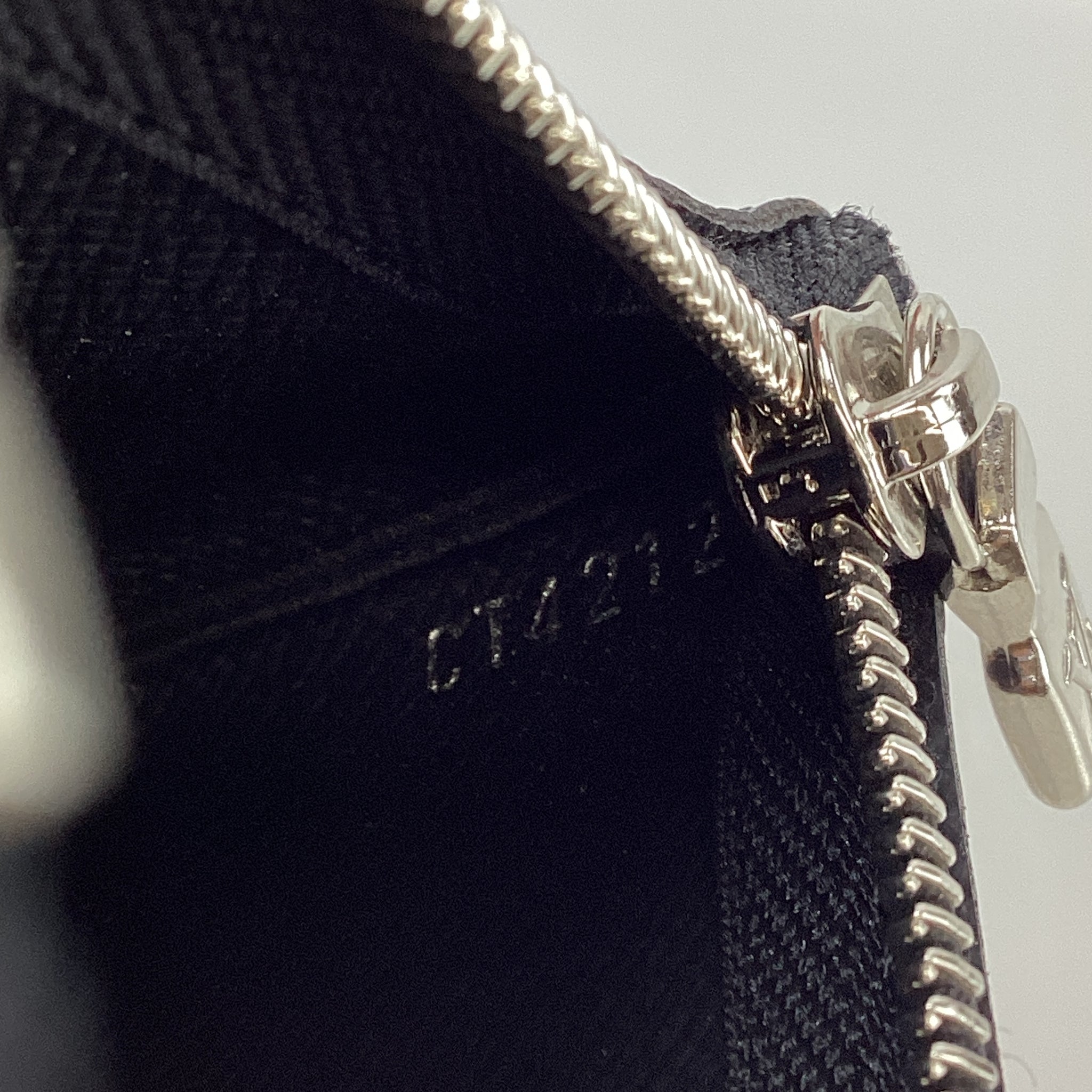 Preloved Louis Vuitton Damier Graphite Pochette Cles WY4774H 042624 B