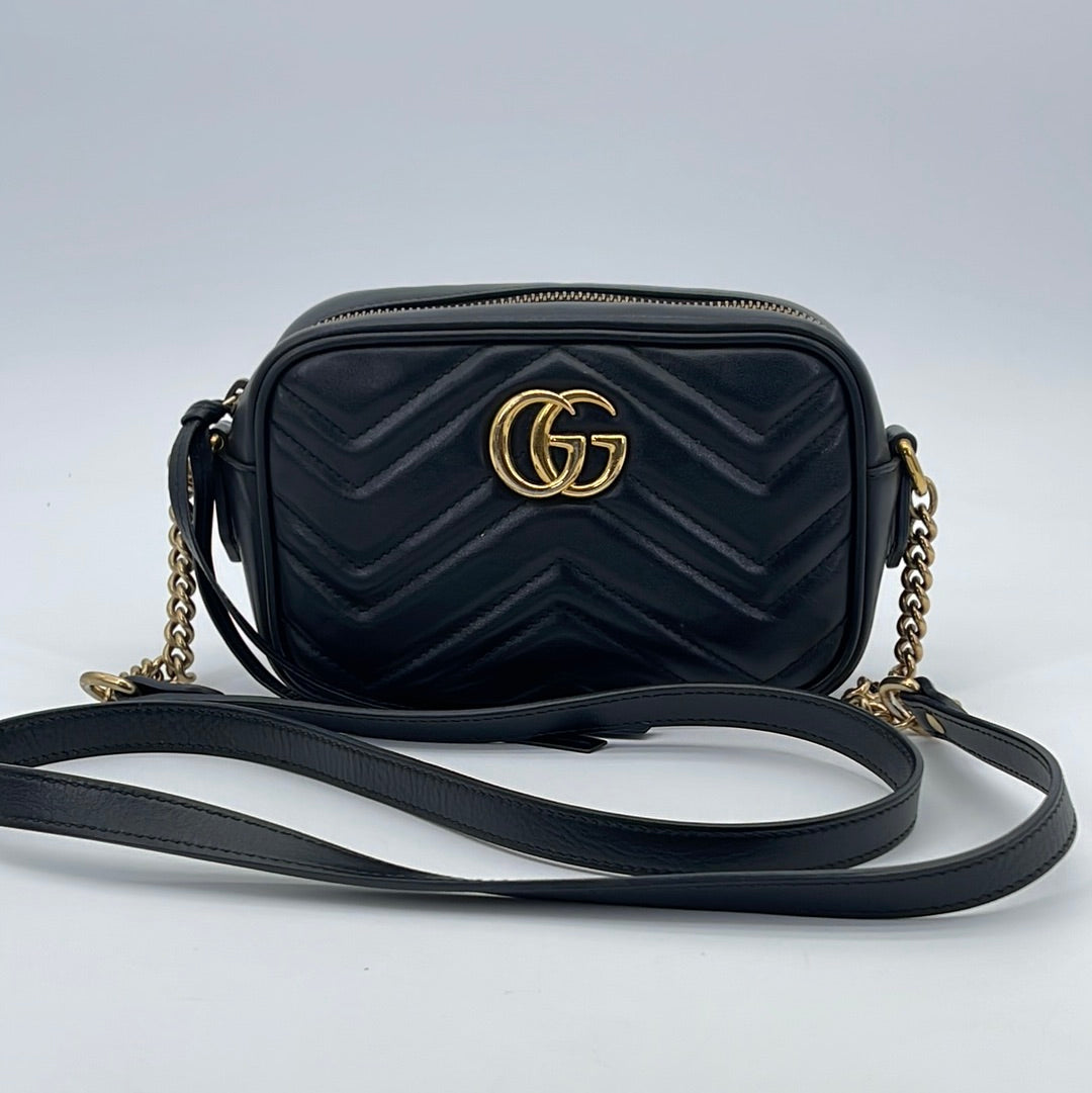 GUCCI Pre-Loved Medium GG Marmont Matelassé Velvet Shoulder Bag