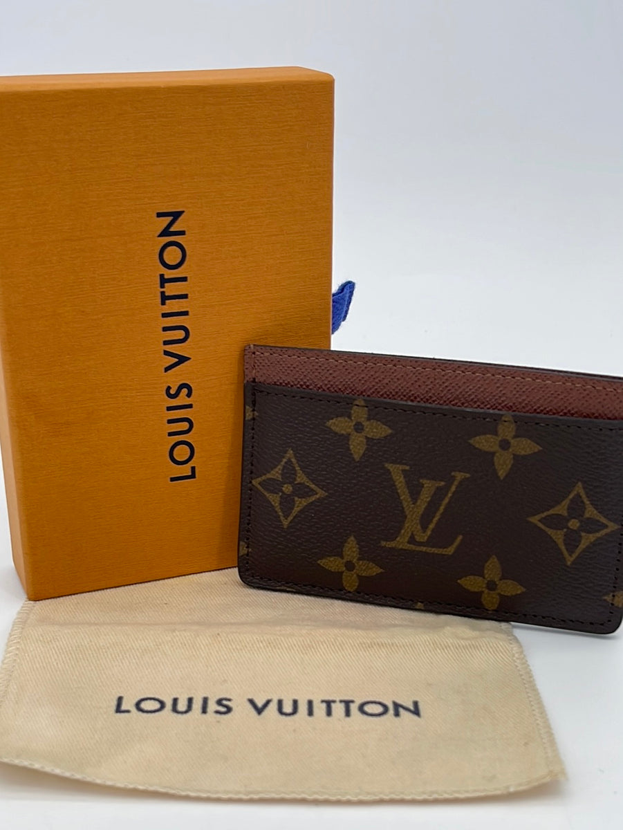 PRELOVED Louis Vuitton Monogram Canvas Card Case AN0950 060823
