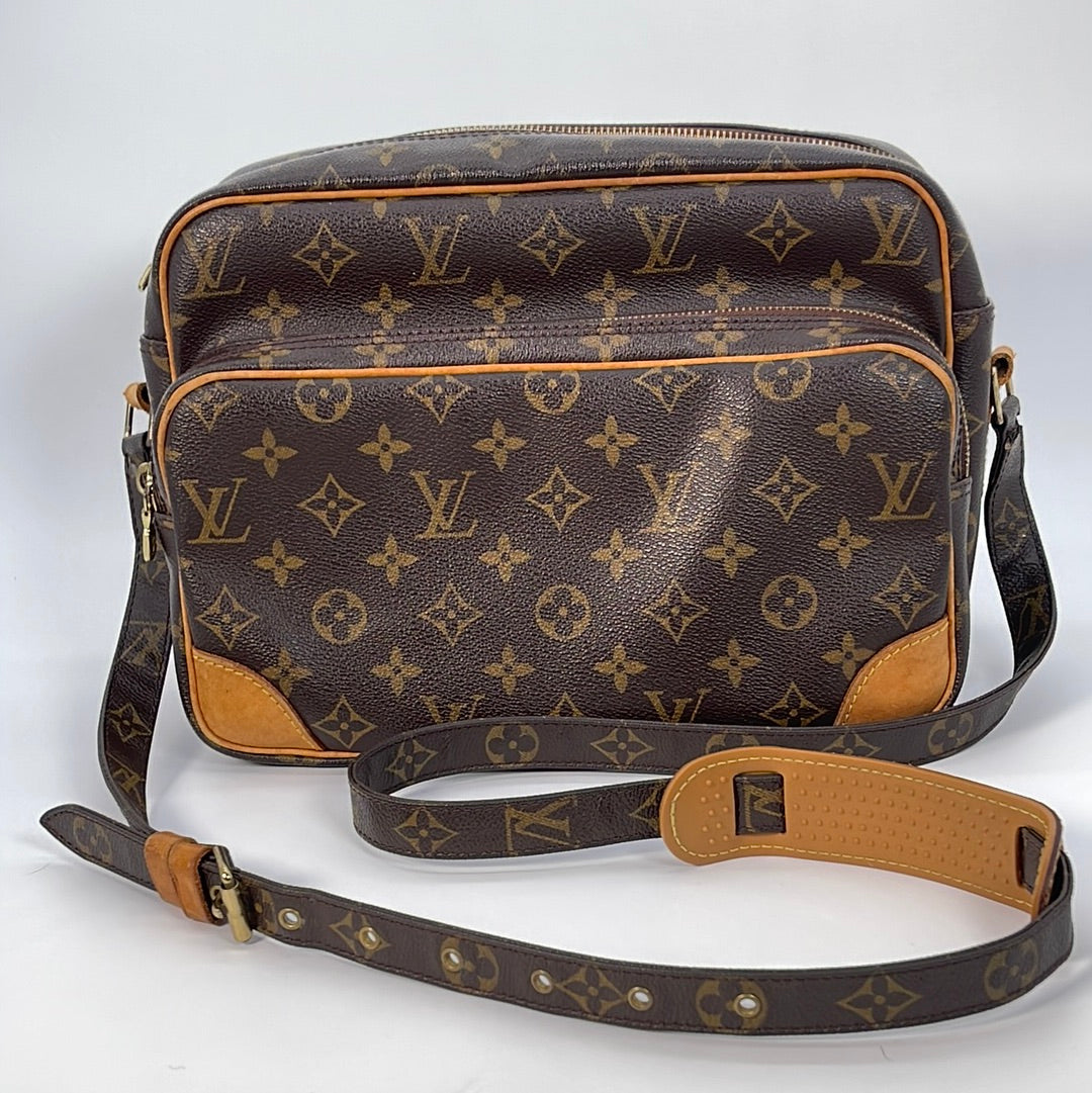 LOUIS VUITTON Authentic Women's Shoulder Bag Nile Damier Ebene Brown Leather