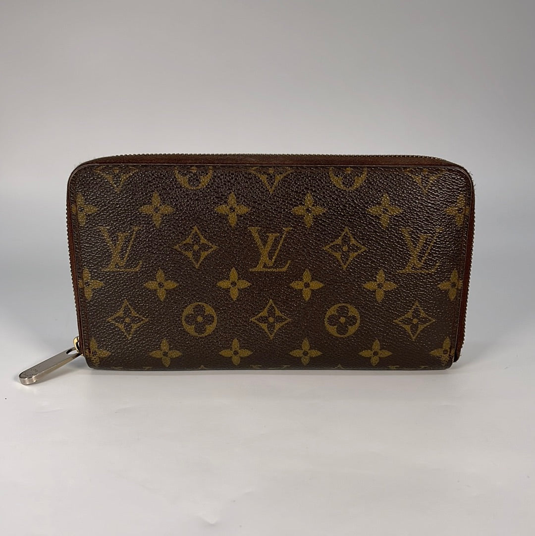PRELOVED Louis Vuitton Monogram Zippy Organizer Wallet SN0029 020723 –  KimmieBBags LLC