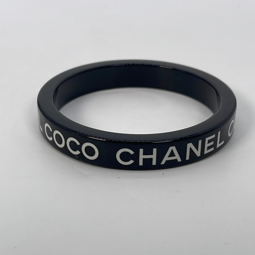 GIFTABLE PRELOVED COCO Chanel Black Plastic Bracelet 221 022223 $270 O –  KimmieBBags LLC