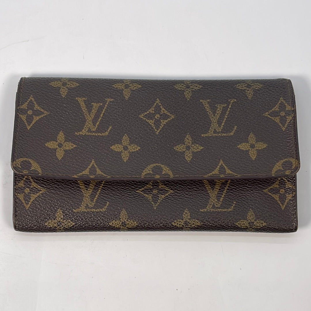 Louis Vuitton 90s/Y2k Checkbook Wallet