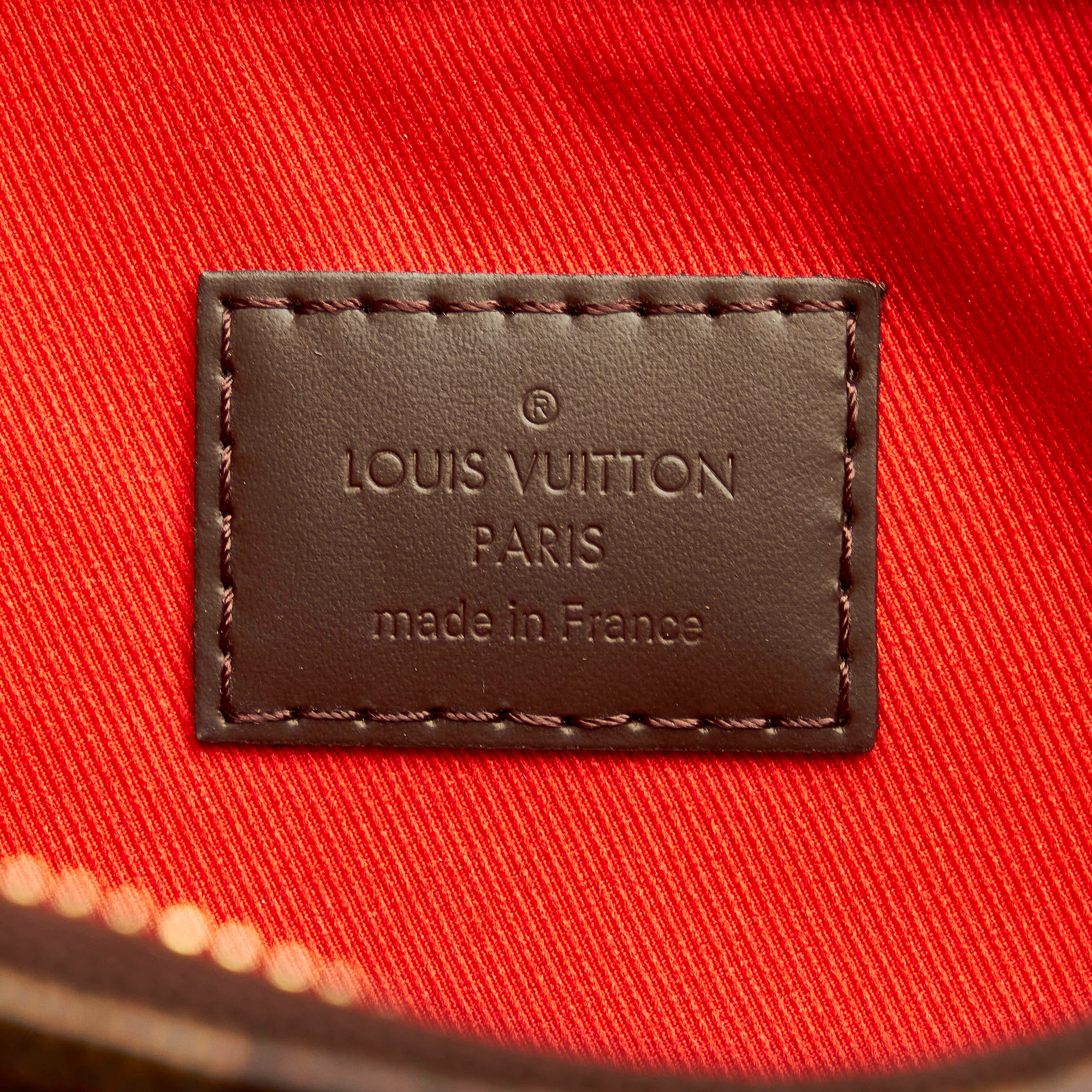 Louis Vuitton Damier Canvas South Bank Besace Bag - Yoogi's Closet