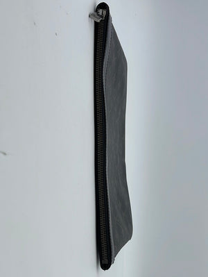 LIKE NEW) Louis Vuitton Pencil Case 052223 – KimmieBBags LLC