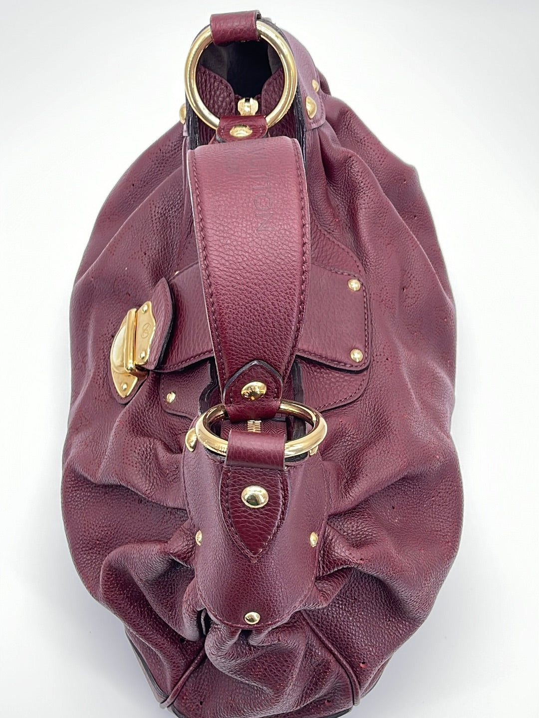 Preloved Louis Vuitton Bordeaux Monogram Mahina Leather Bag AR4059 082323