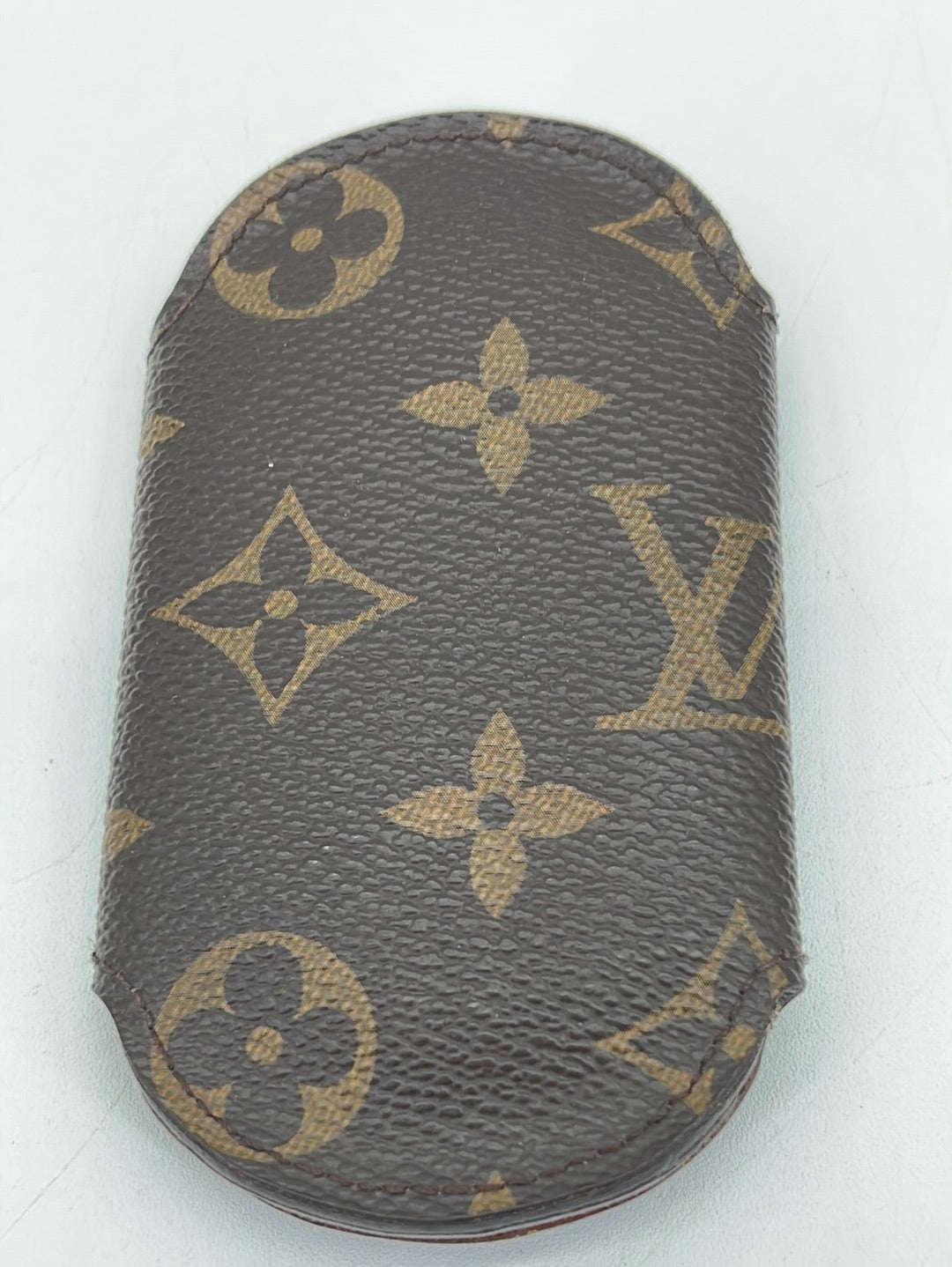 Preloved Louis Vuitton Monogram Round 4 Key Holder JRGH3C8 032224 P