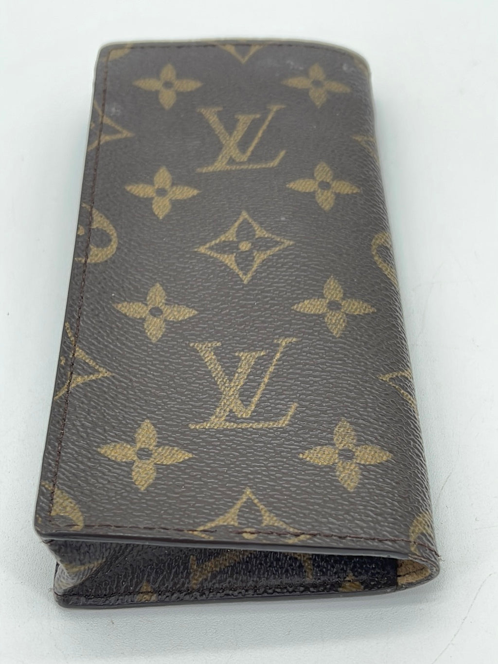 PRELOVED Louis Vuitton Monogram Small Eye Glass Case YBWTRYX 050724 H