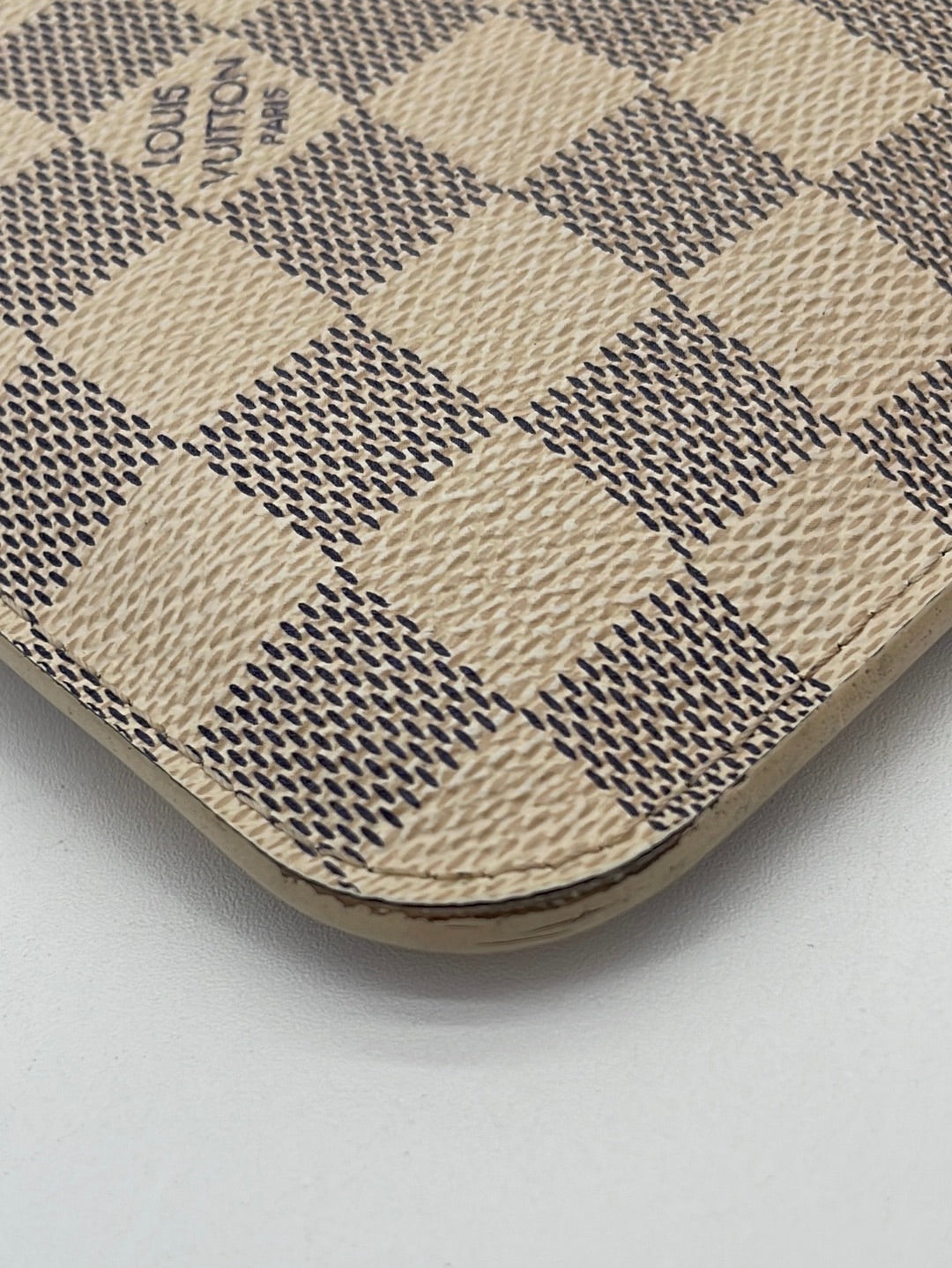 Preloved Louis Vuitton Damier Azur Neverfull Large Pouch with Pink Int –  KimmieBBags LLC