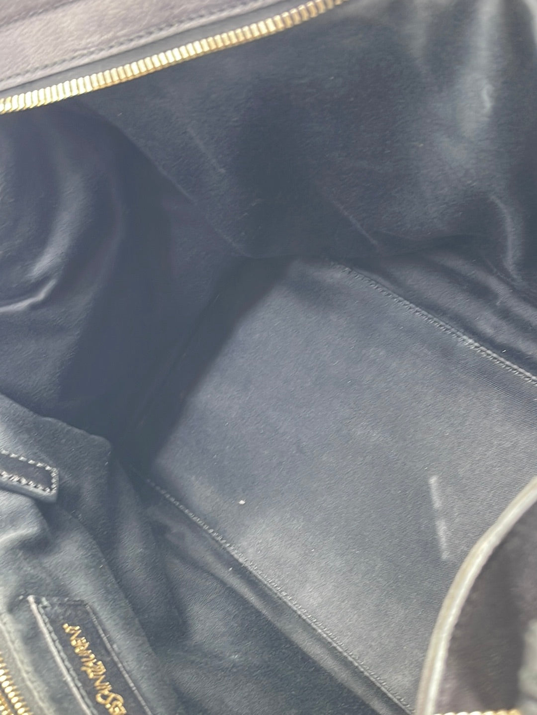 Monogram cabas leather handbag Saint Laurent Black in Leather - 12590029