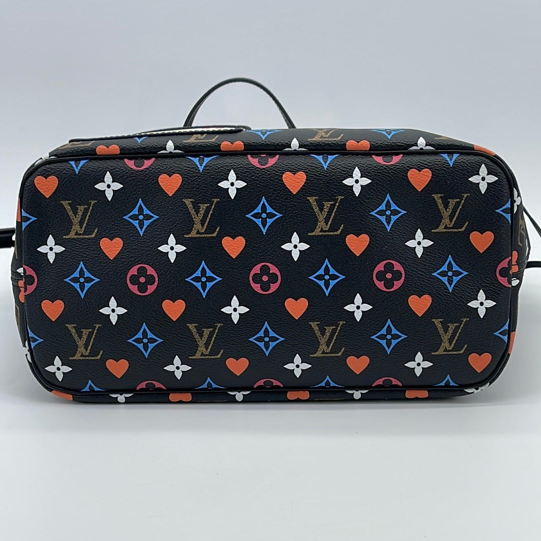 Louis Vuitton Black Game On Neverfull MM – Madison Avenue Couture