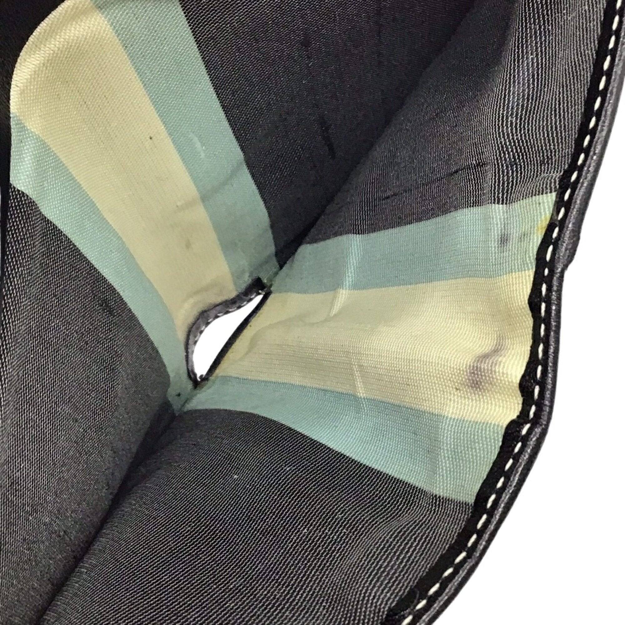 Preloved Fendi Navy Canvas Bifold Wallet 3TY74G9 071124 G