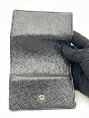 Preloved Louis Vuitton Black Taiga Leather 6 Key Holder 8KY9QQM 031924 P
