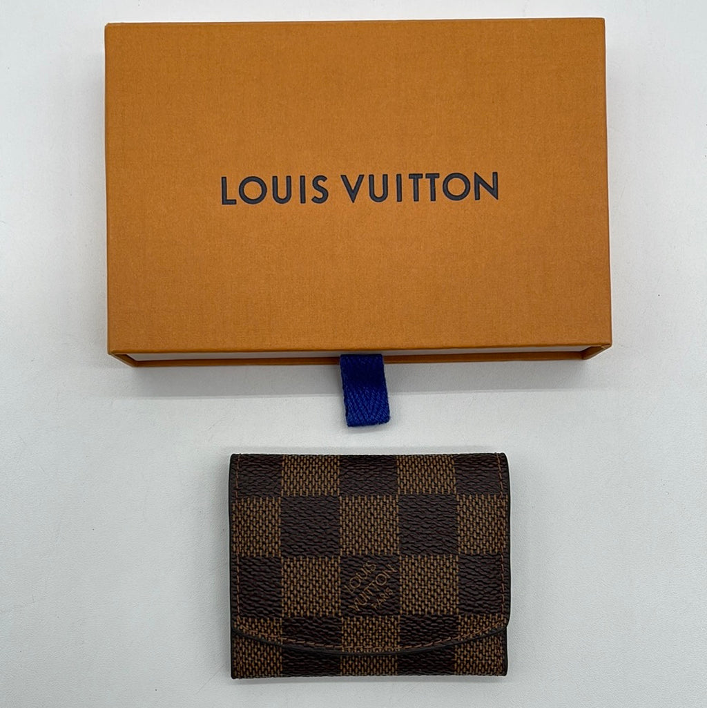 GIFTABLE Preloved Louis Vuitton Damier Ebene Cuff Link / Air Pod Case C3VGTB7 110723