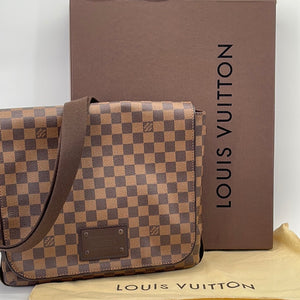 Louis Vuitton 2008 pre-owned Brooklyn MM Crossbody Bag - Farfetch