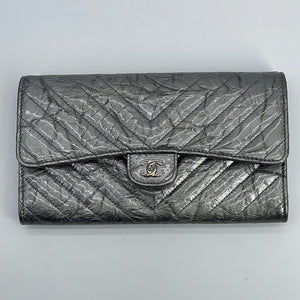 Chanel Silver Chevron Pearl Lambskin Rectangular Mini Flap Bag SHW