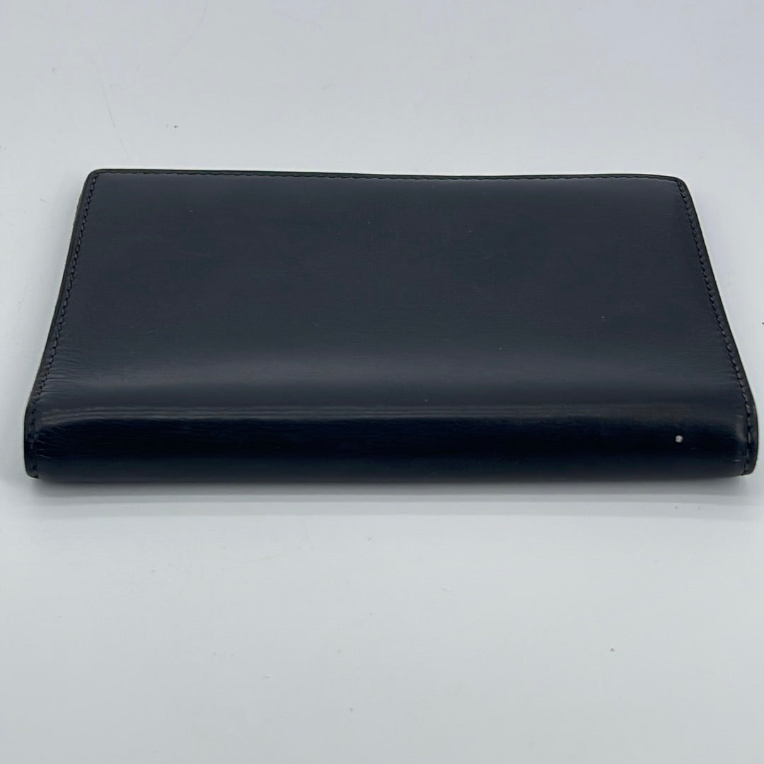 Preloved Hermes Black Leather Compact Passport Wallet ZCircle1N 092922