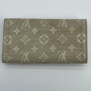 Hardware Protector for Sarah Wallet / LV Button Protector READ 