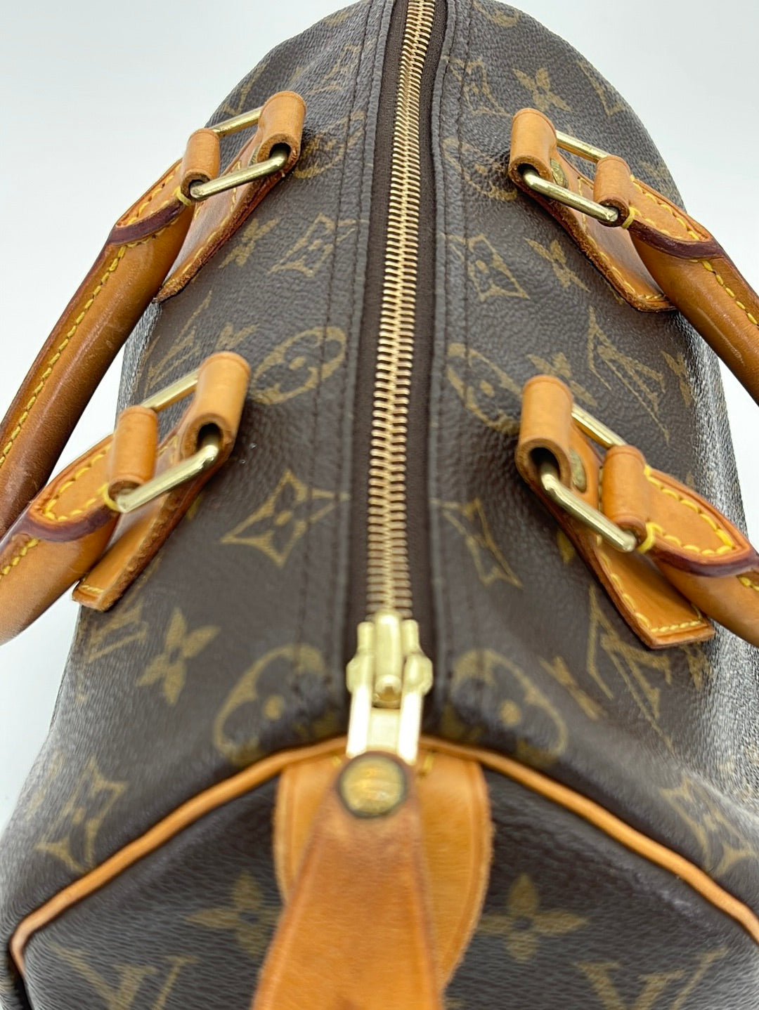 Preloved Louis Vuitton Monogram Speedy 25 Handbag SP0092 082323 $100 O –  KimmieBBags LLC