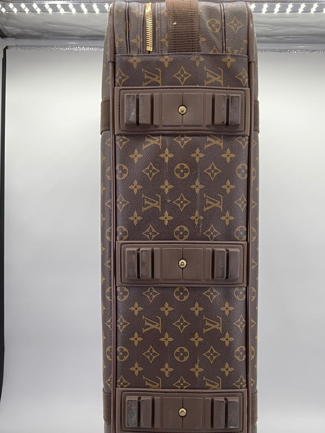Louis Vuitton Monogram Canvas Satellite 70 Soft Suitcase - Yoogi's
