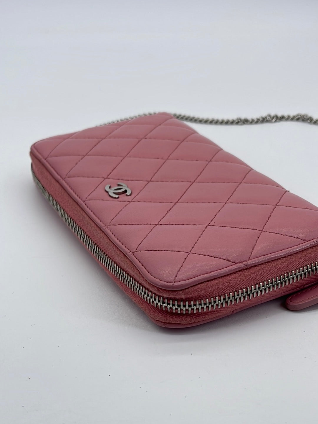 CHANEL Caviar Quilted Small Zip Around Wallet Red