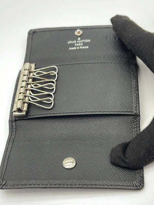 Preloved Louis Vuitton Black Taiga Leather 6 Key Holder 8KY9QQM 031924 P
