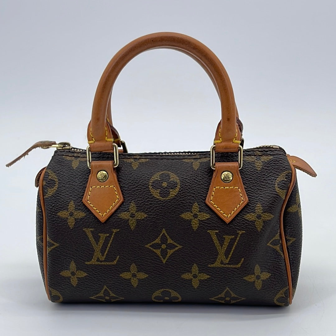 Vintage Louis Vuitton Mini Speedy Monogram Bag TH1011 101023 – KimmieBBags  LLC