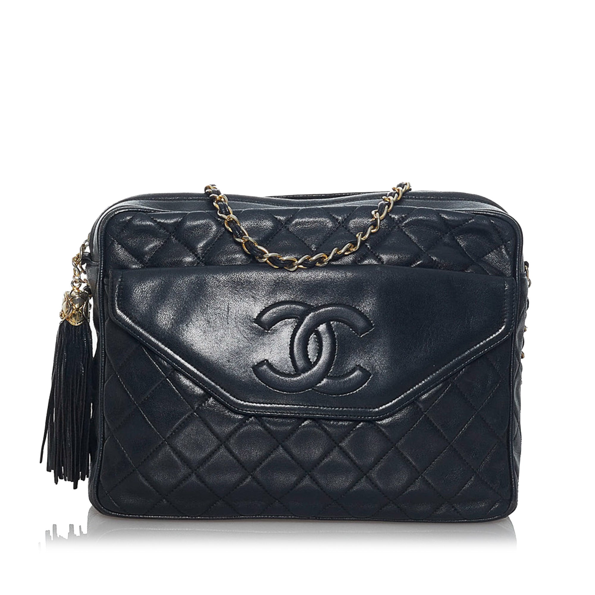 Leather crossbody bag Chanel Black in Leather - 24129936
