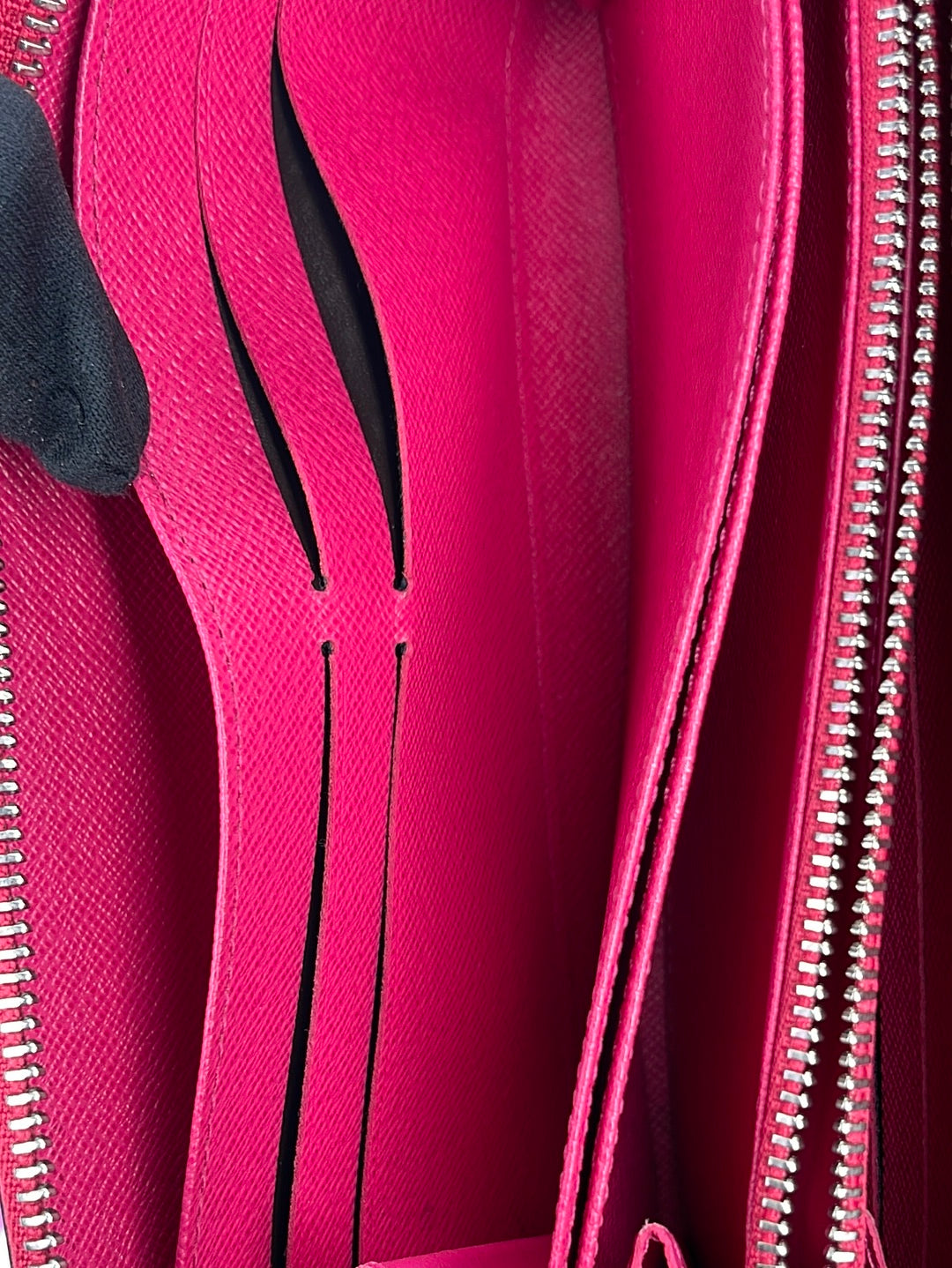 Louis Vuitton Hot Pink Epi Leather Zippy Wallet