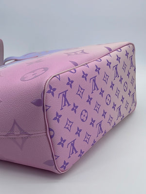 Louis Vuitton, Bags, Sold Louis Vuitton Giant Neverfull Pink Lilac