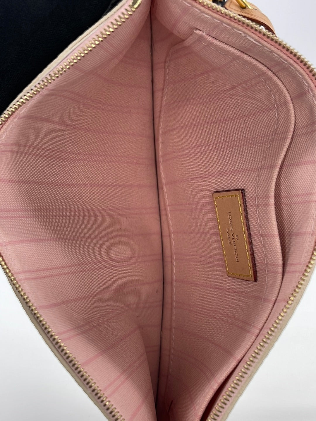 Louis Vuitton Favorite Azur - Bekas Second Preloved Original Authentic