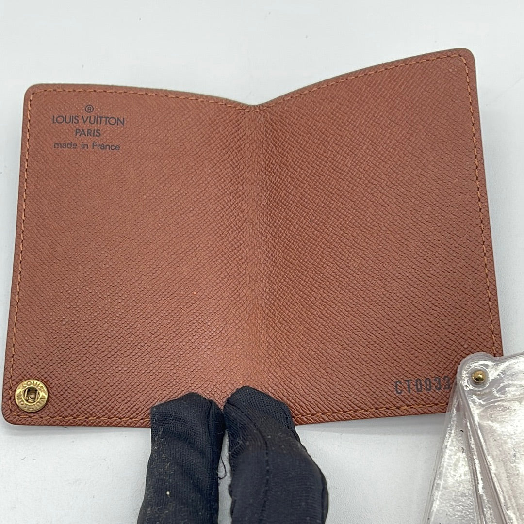 Louis Vuitton, Bags, Louis Vuitton Vintage Monogram Porte Cartes Pression  Card Case Photo Album