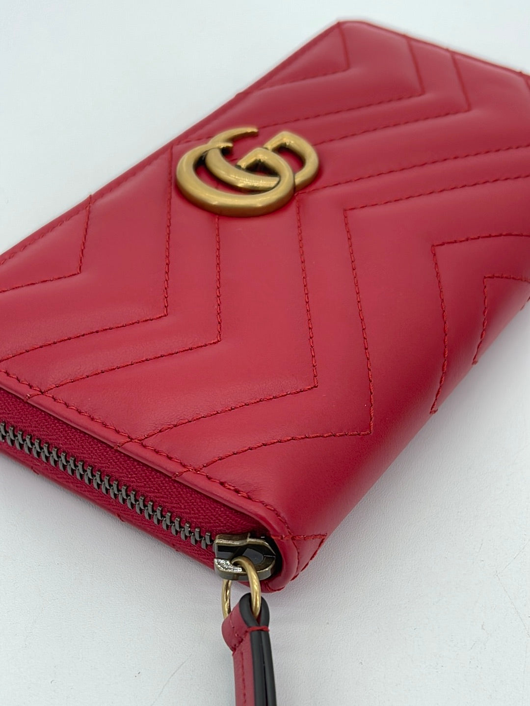 PRELOVED GUCCI Red Leather GG Zip Around Long Wallet 4431230959 (K) 020824