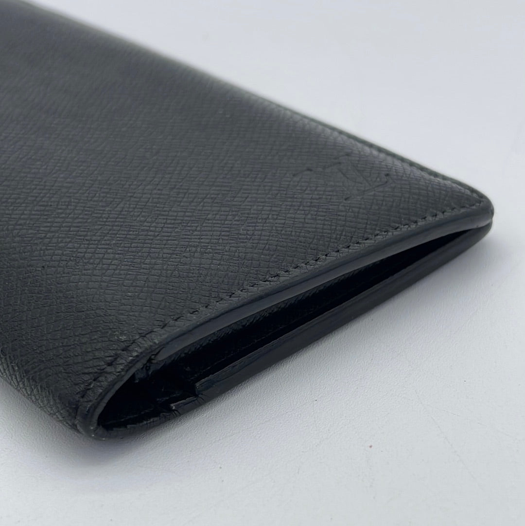 Pre-Owned Louis Vuitton Taiga Brazza Wallet M30501 Men's Taiga Leather Long  Wallet (bi-fold) Noir (Good) 