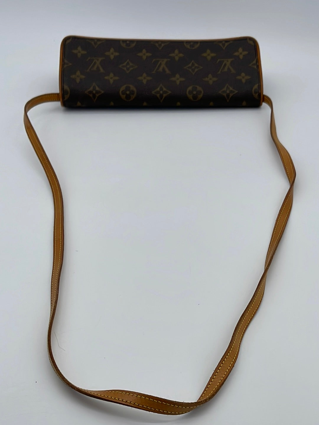 Brown Louis Vuitton Monogram Pochette Twin GM Crossbody Bag, Louis Vuitton  2008 pre-owned Croissant top-handle bag