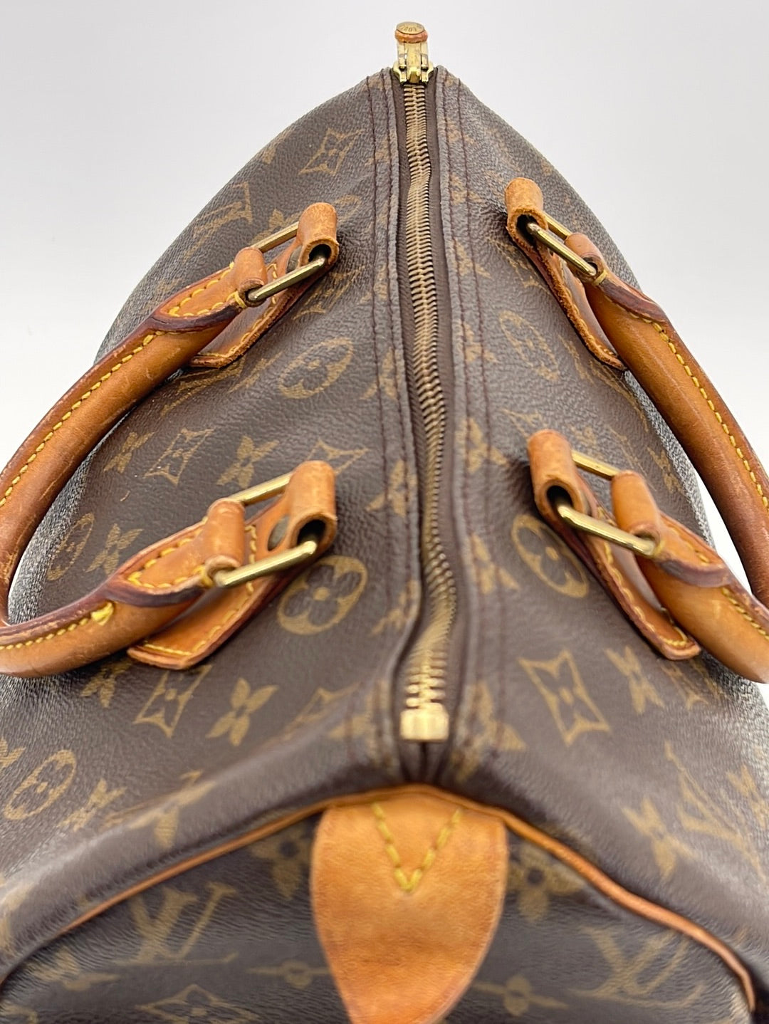 Preloved Louis Vuitton Monogram Speedy 30 Bag TH0093 040623 *** Lighte –  KimmieBBags LLC