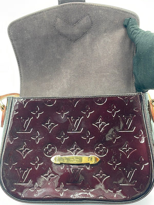 LOUIS VUITTON Bellflower GM Monogram Vernis Shoulder Bag