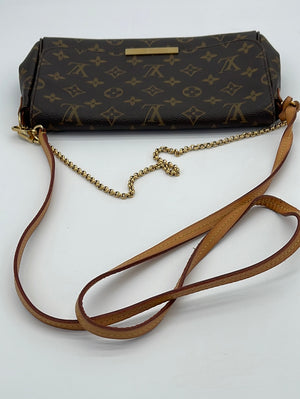 Louis Vuitton Favorite MM Monogram Crossbody Bag