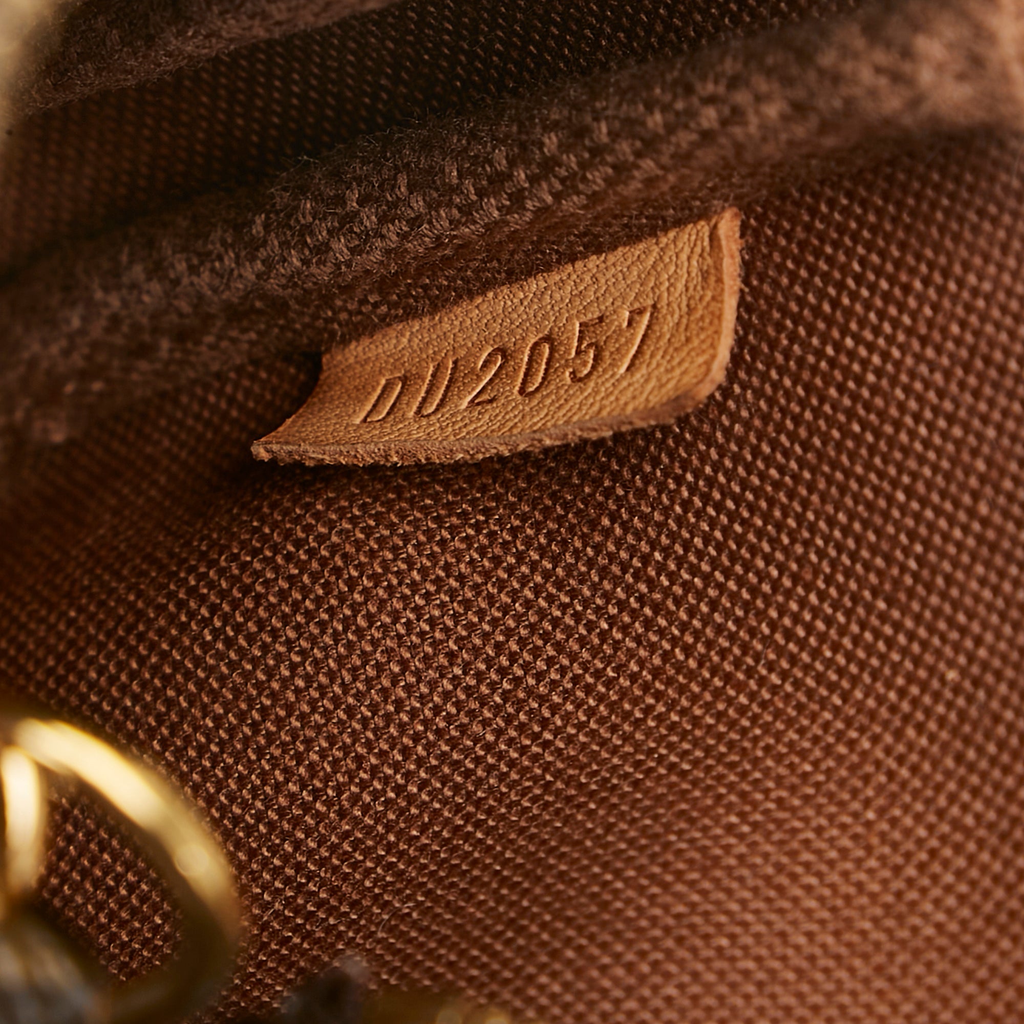 070823 SNEAK PEAK PRELOVED Louis Vuitton Monogram Mini Accessories Pochette Bag DU2057 $100 OFF