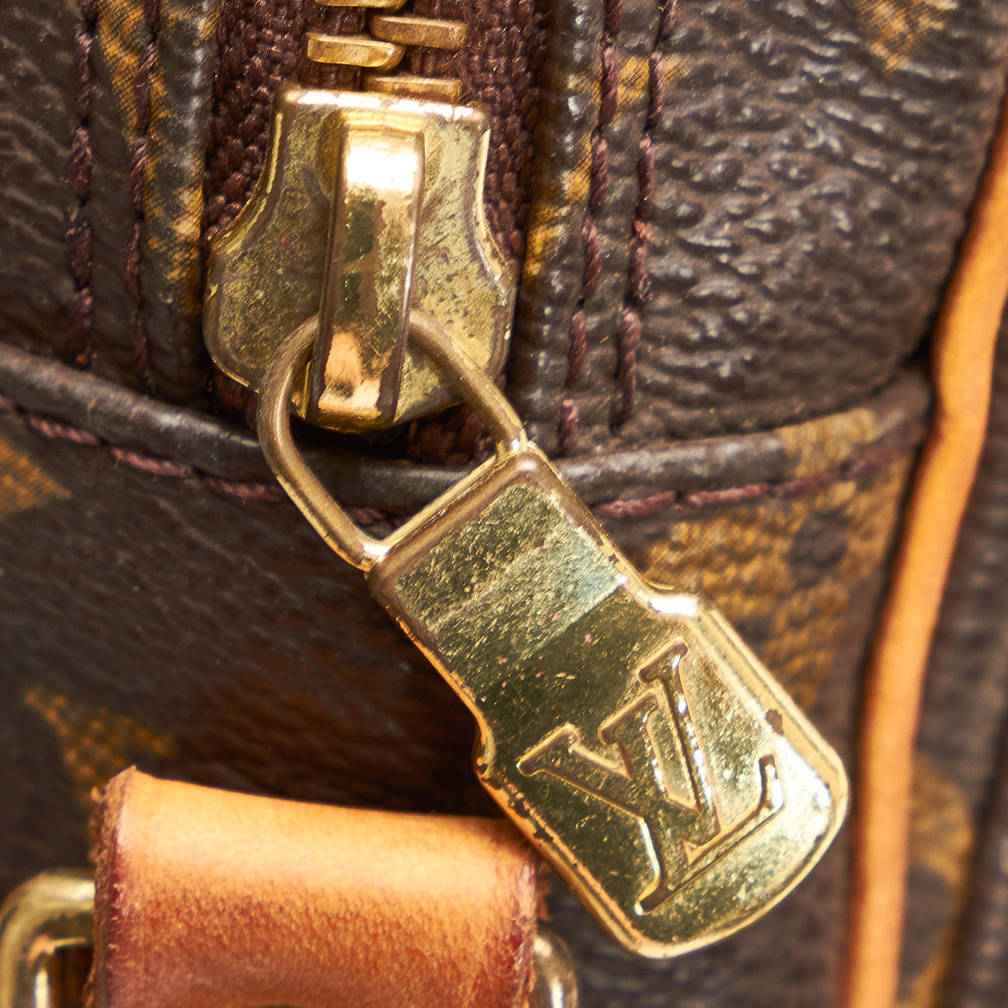 Eclair Zipper On Louis Vuitton Bags