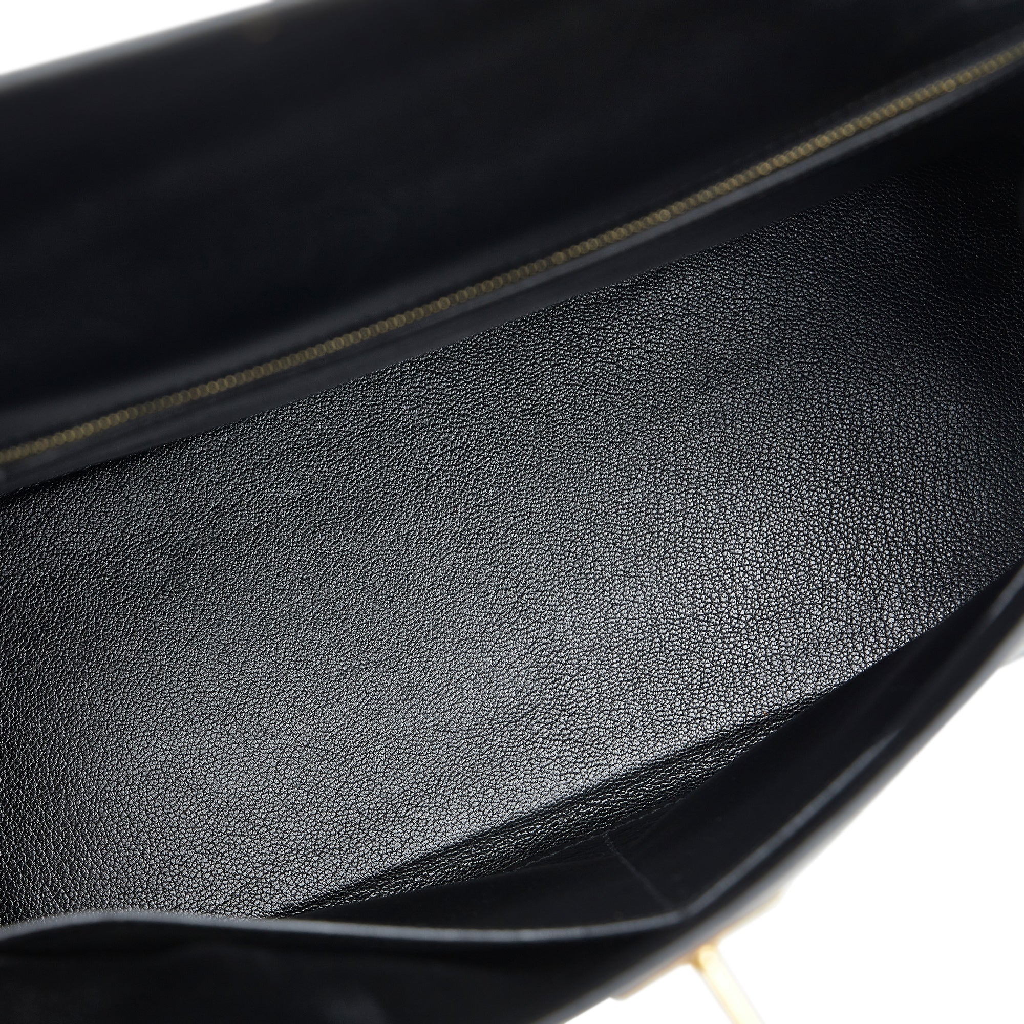 Preloved Hermes Black Box Calf Kelly 32 Handbag with Gold Hardware BD37XRR 013024