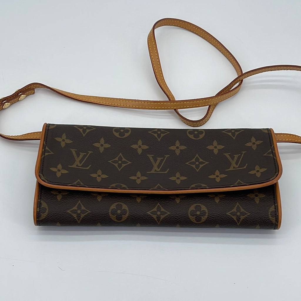 PRELOVED Louis Vuitton Discontinued Pochette Twin GM Monogram Crossbody Bag (K) SD06** 021424