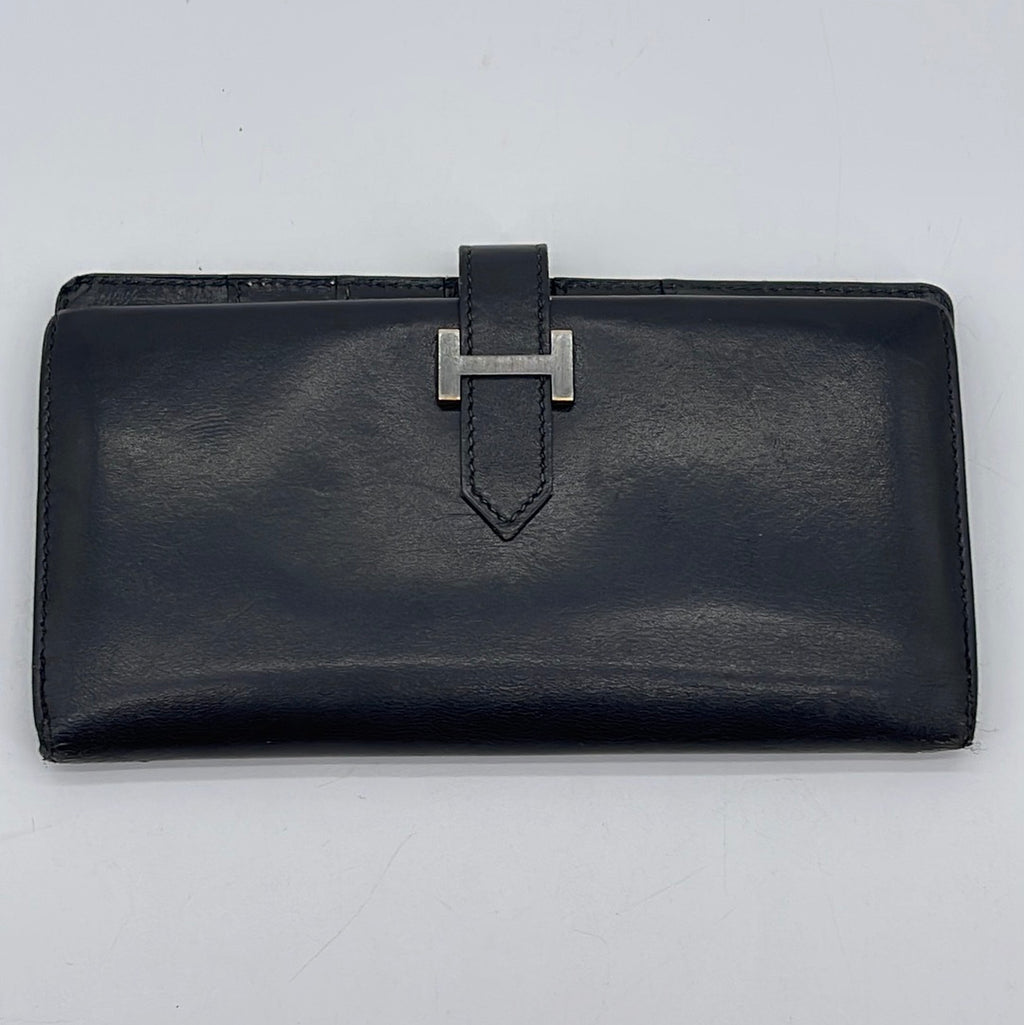 Preloved Hermes Black Leather Long Bifold Wallet (H) 34VXBDM 022324
