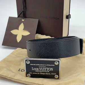 PRELOVED Louis Vuitton Men display picture 1